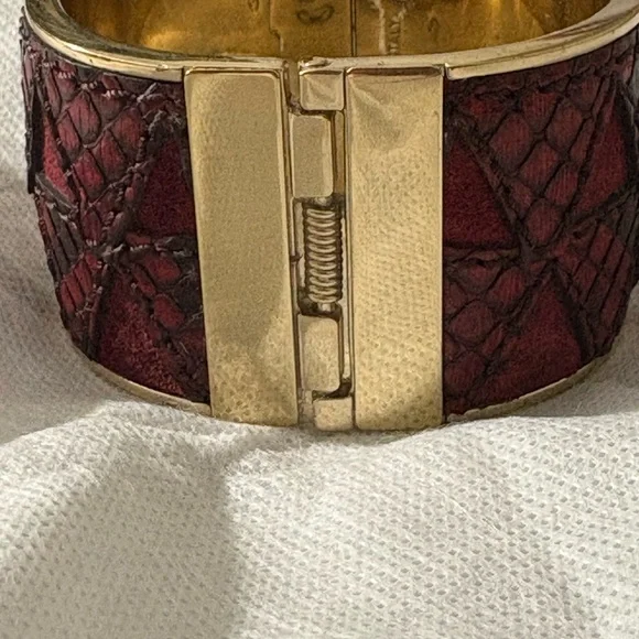 Burberry Red and Gold Textured Bracelet - Picture 5 of 5